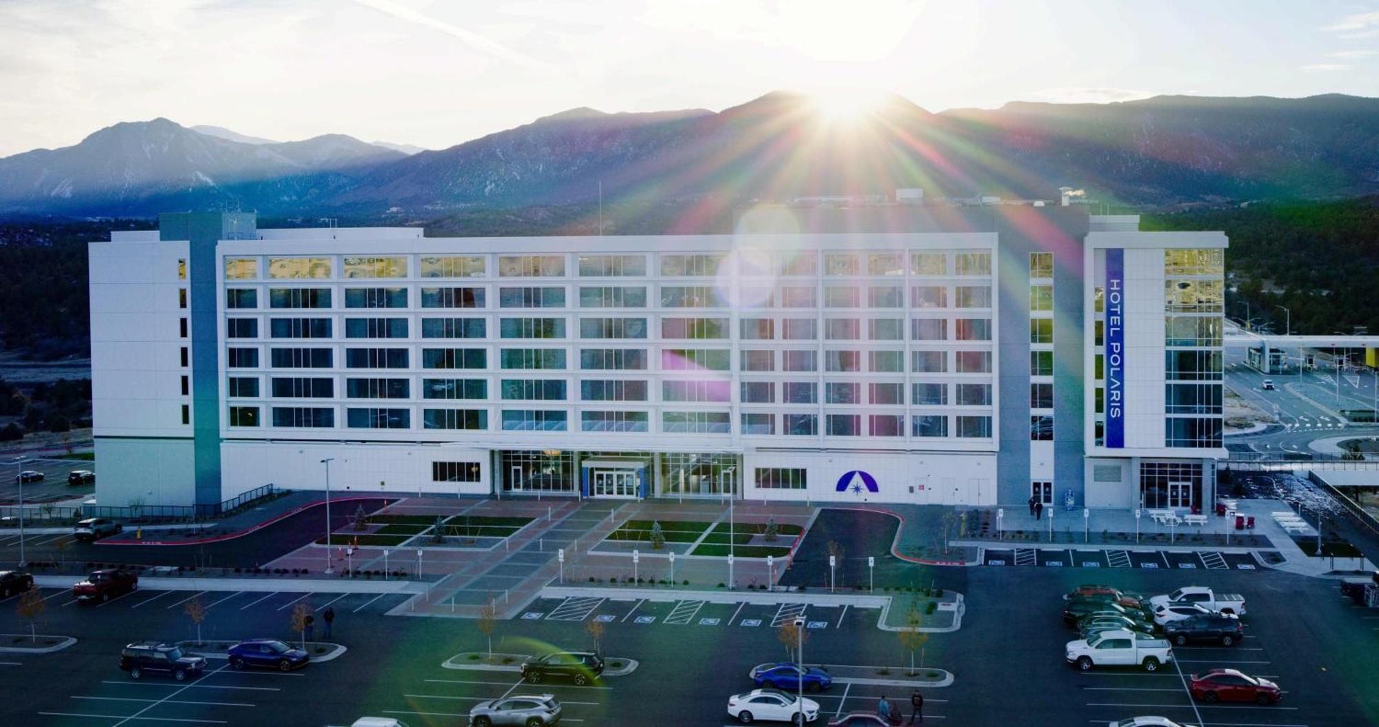 Hotel Polaris Gleneagle Buitenkant foto